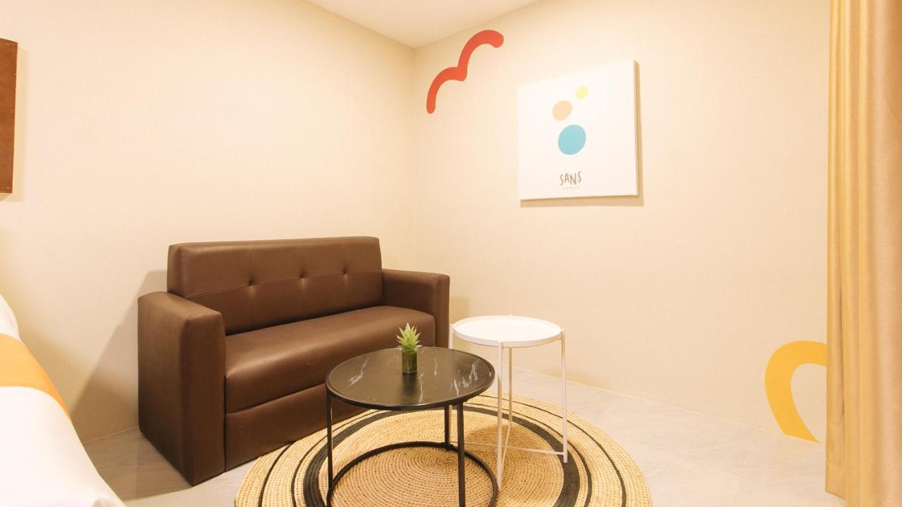 Sans Hotel At Algers Suites Marikina By Reddoorz ภายนอก รูปภาพ