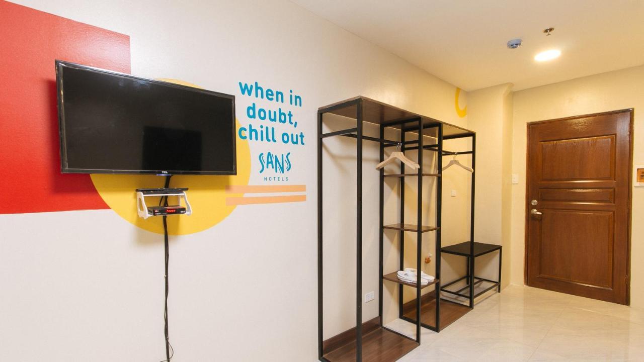 Sans Hotel At Algers Suites Marikina By Reddoorz ภายนอก รูปภาพ