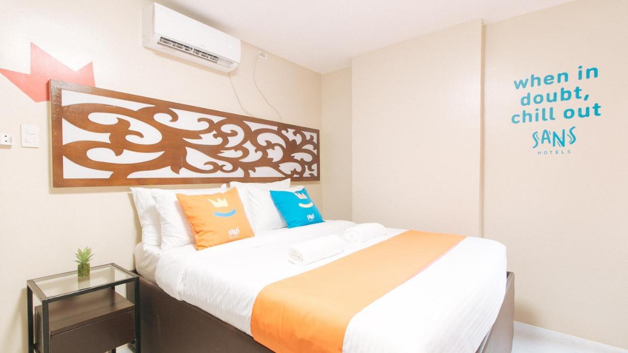 Sans Hotel At Algers Suites Marikina By Reddoorz ภายนอก รูปภาพ