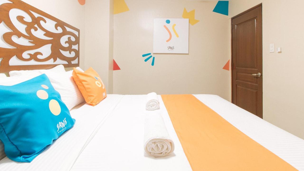 Sans Hotel At Algers Suites Marikina By Reddoorz ภายนอก รูปภาพ